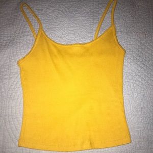 Women’s crop tank top